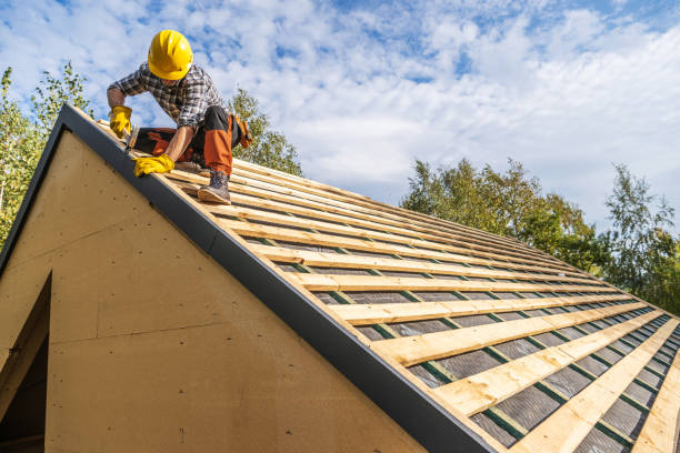 Best Flat Roof Repair Services  in Giddings, TX
